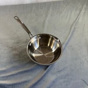 Cuisinart Model # 735-160P Pour Saucier stainless steel Pan